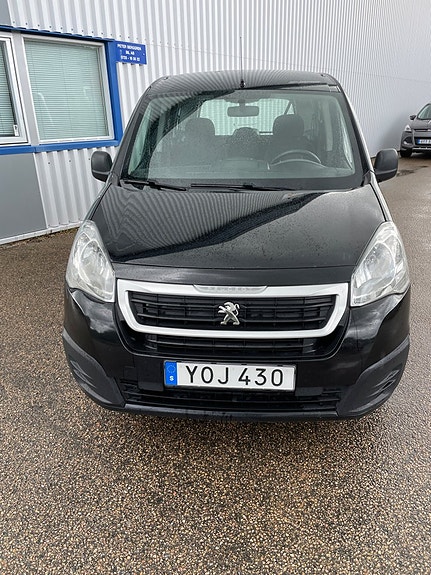 Peugeot Partner Tepee 4 of 5
