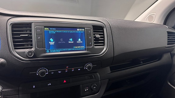 Peugeot e-Expert 11 of 21
