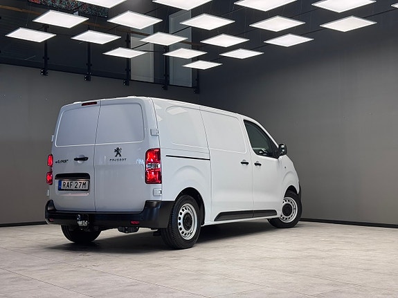 Peugeot e-Expert 2 of 5