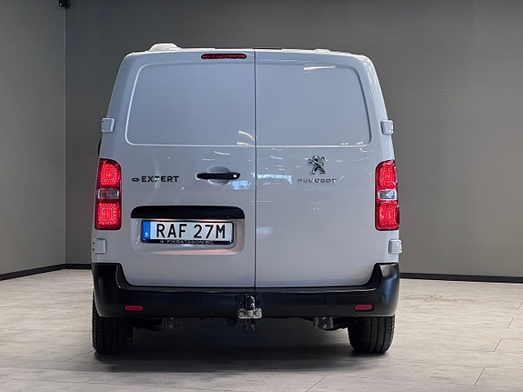 Peugeot e-Expert 21 of 21