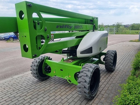 Niftylift HR 17 4X4 5 of 7