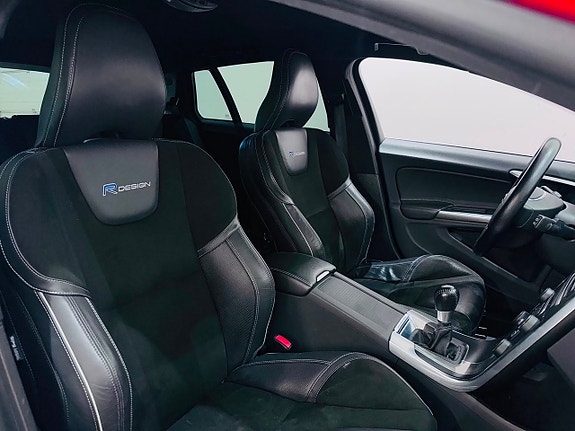 Volvo V60 6 of 21