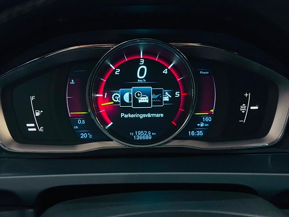 Volvo V60 17 of 21
