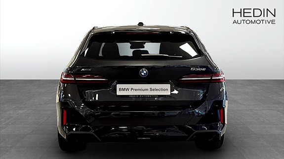 BMW 530e 7 of 9