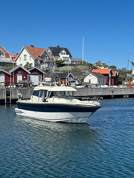 Askeladden 805 Commuter – välutrustad året-runt-båt med Cummins diesel 3 of 23