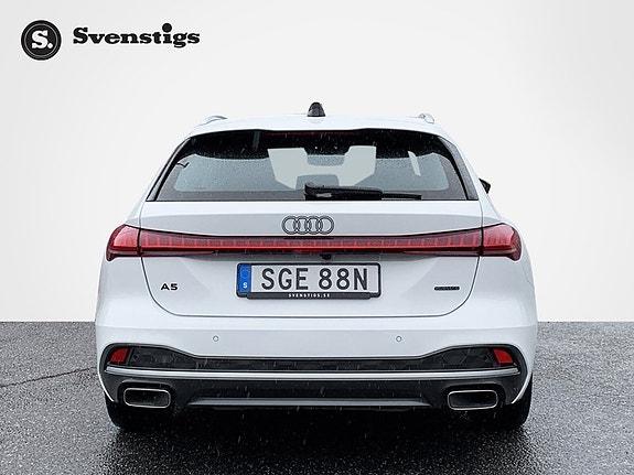 Audi A5 4 of 5