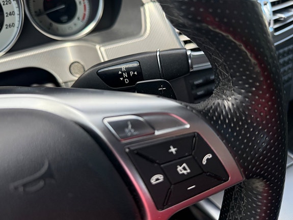 Mercedes-Benz E250 16 of 23