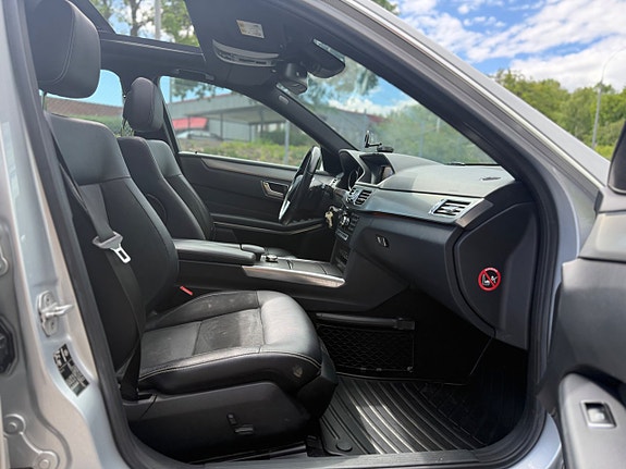 Mercedes-Benz E250 21 of 23