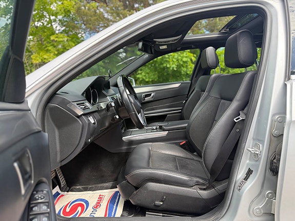 Mercedes-Benz E250 11 of 23