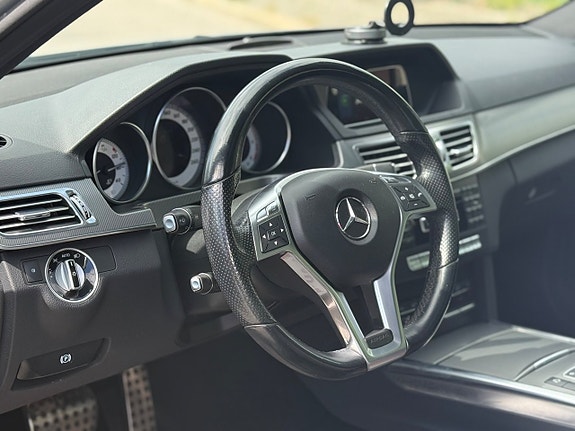 Mercedes-Benz E250 15 of 23