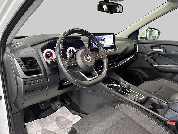 Nissan Qashqai 8 of 25