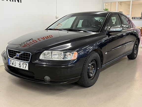 Volvo S60 2 of 24