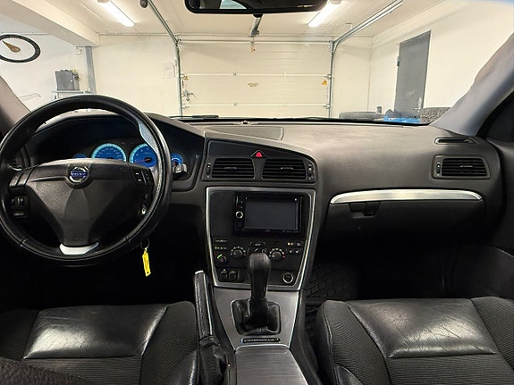 Volvo S60 17 of 24