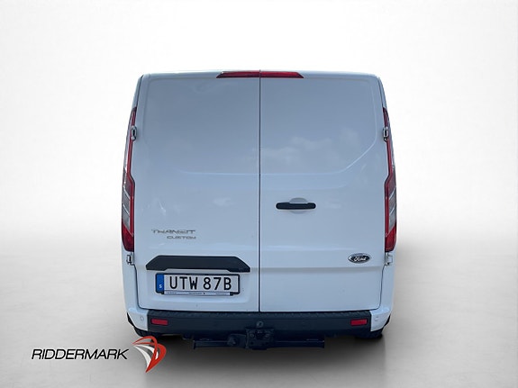 Ford Transit Custom 8 of 22