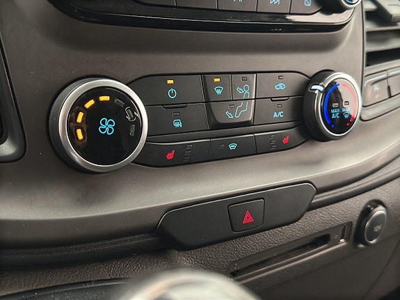 Ford Transit Custom 20 of 22