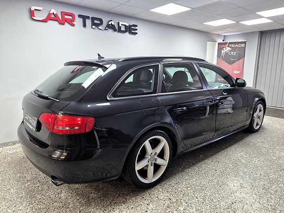 Audi A4 5 of 23