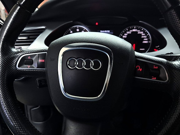 Audi A4 15 of 23
