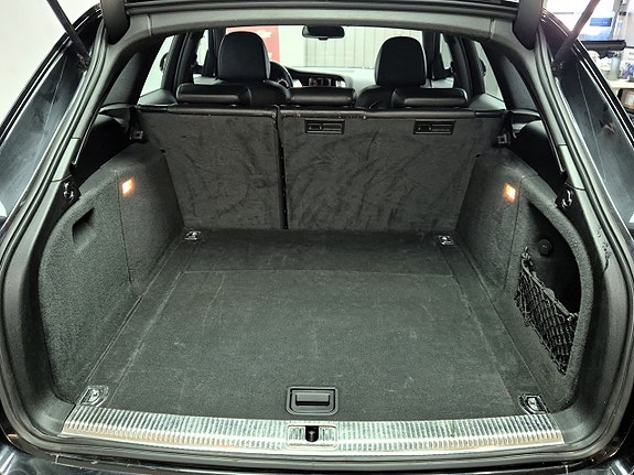 Audi A4 7 of 23