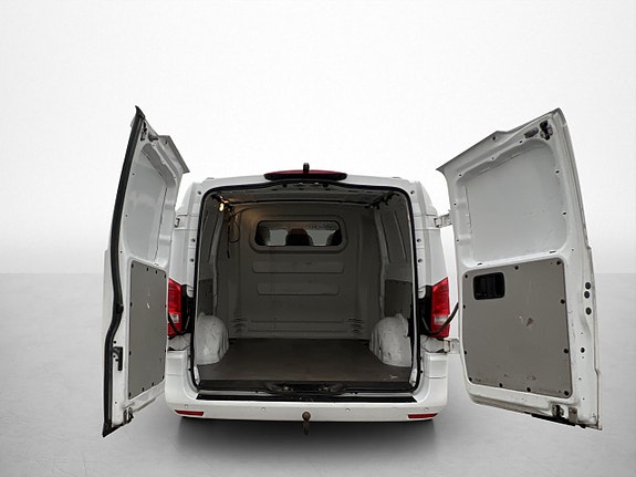 Mercedes-Benz Vito 114 11 of 24