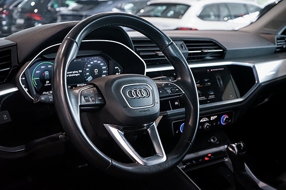 Audi Q3 30 of 30