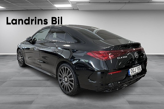 Mercedes-Benz CLA350 6 of 14