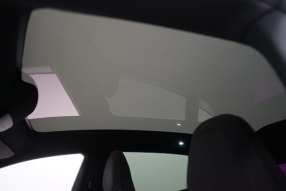 Polestar 4 20 of 24