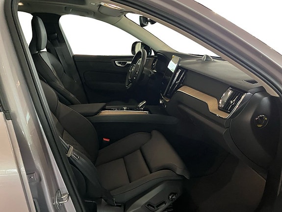 Volvo XC60 5 of 5