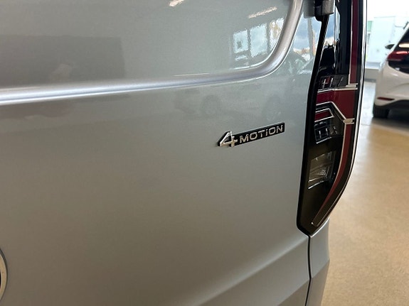 Volkswagen Caddy 10 of 13
