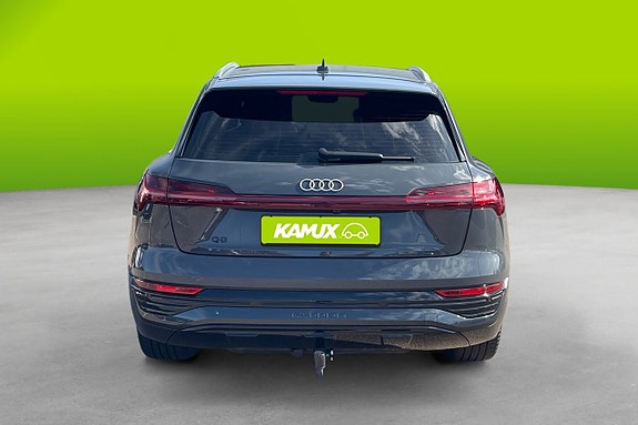 Audi Q8 6 of 26