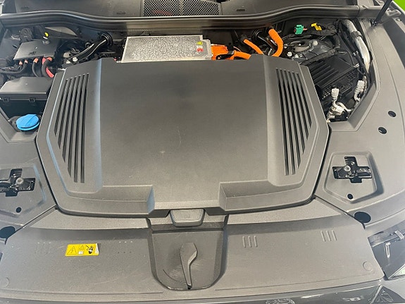 Audi Q8 18 of 26