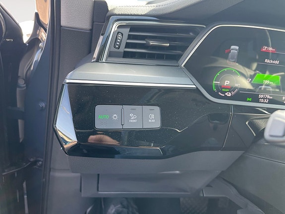 Audi Q8 19 of 26