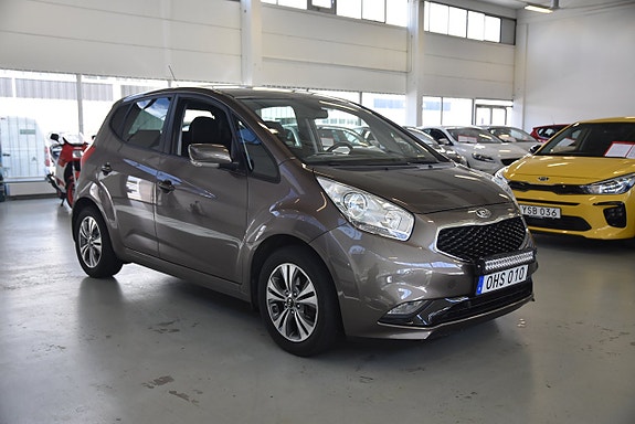 Kia Venga 2 of 14