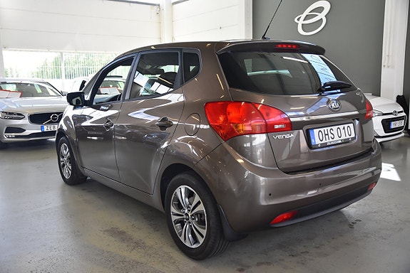 Kia Venga 4 of 14