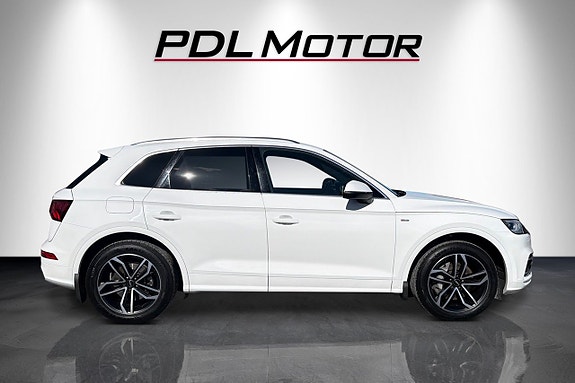 Audi Q5 4 of 5