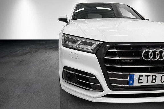 Audi Q5 6 of 19