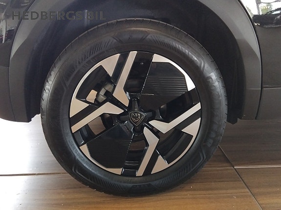 Peugeot 2008 12 of 17