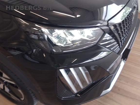 Peugeot 2008 13 of 17