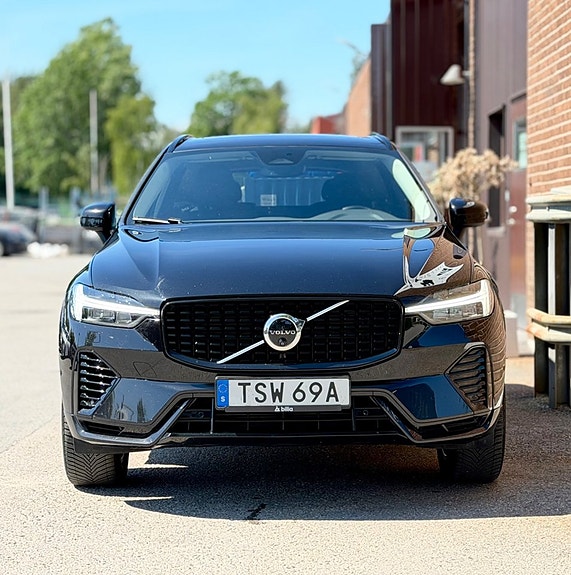 Volvo XC60 8 of 26