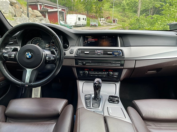 BMW M550d 5 of 5