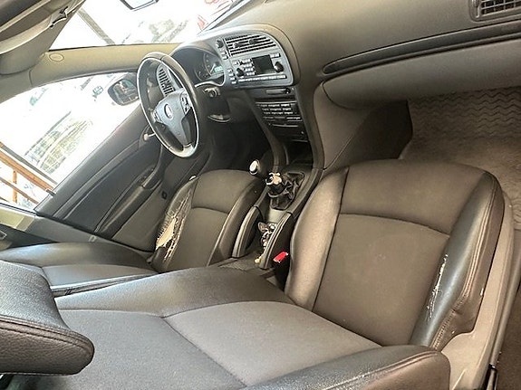 Saab 9-3 12 of 16