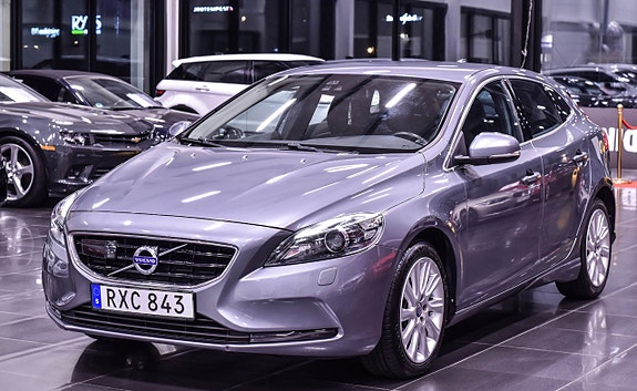 Volvo V40 21 of 23