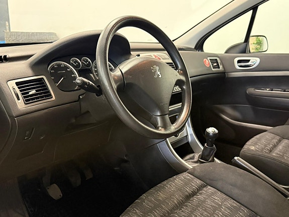 Peugeot 307 8 of 27