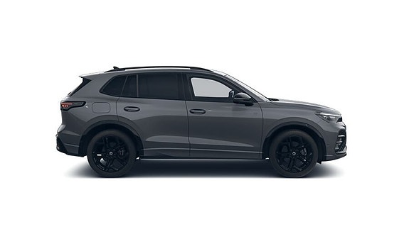 Volkswagen Tiguan 6 of 9