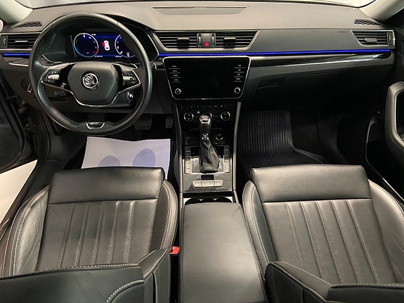 Skoda Superb 9 of 28