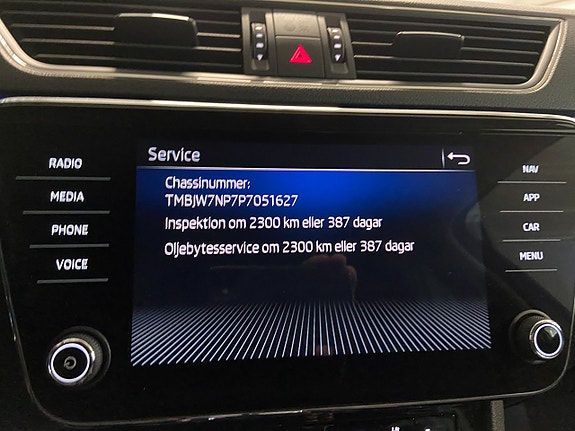Skoda Superb 23 of 28