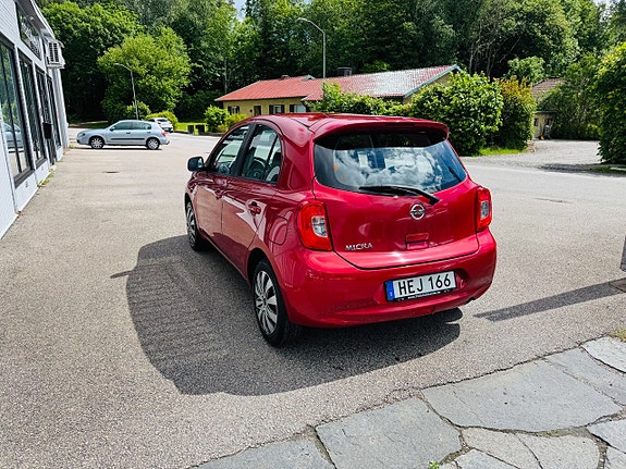 Nissan Micra 4 of 5