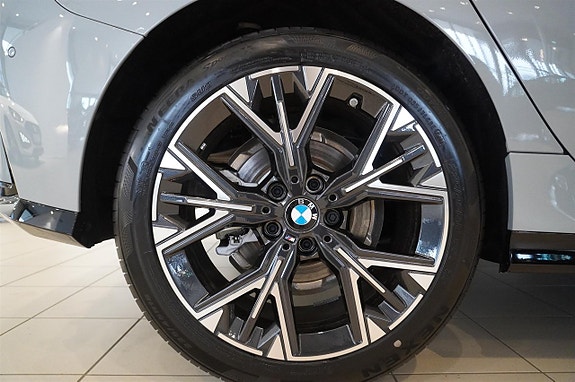 BMW 120 16 of 16