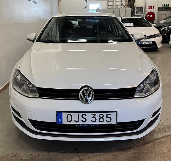 Volkswagen Golf I 2 of 5