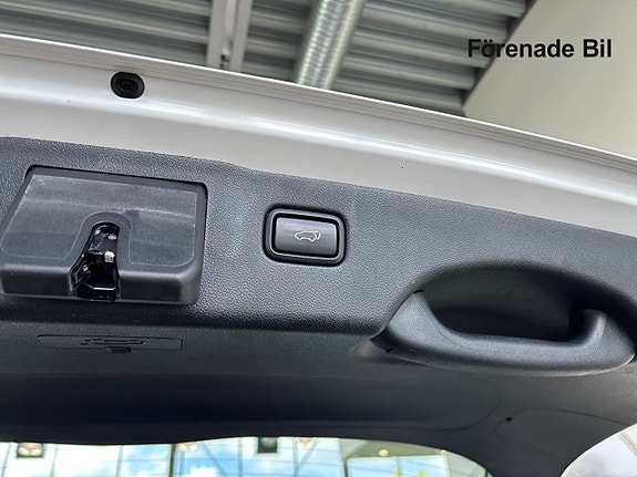 Kia Sorento 15 of 18