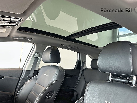 Kia Sorento 16 of 18
